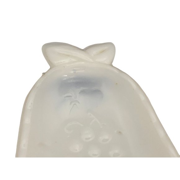 Hazel Atlas Milk Glass - Blossom Pattern - 2 Relish Trays - Pear Shaped - Picture 4 of 8